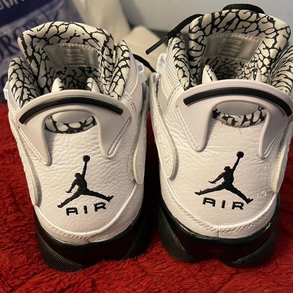 Jordan 6 Rings size 9 - Picture 4 of 7